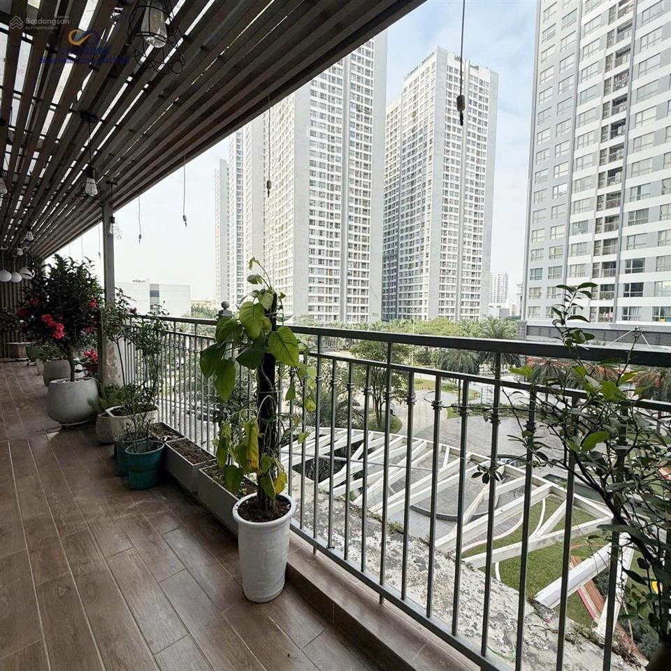 Cần bán nhanh căn hộ sân vườn  191,2 m2 tại park hill  giá 19 tỷ.  0914 390 ***