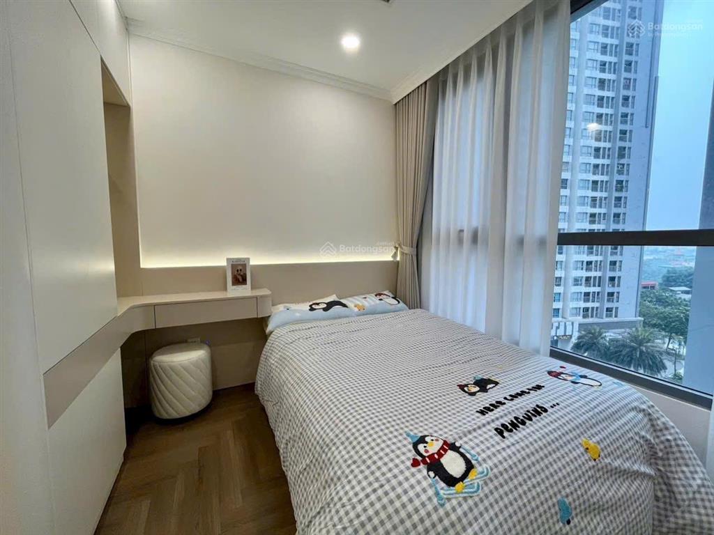 Căn bán 1n  5,2 tỷ 2n  6,650 tỷ 3n  8,8 tỷ 4n  19 tỷ căn đập thông 192m2 có 02 slot oto