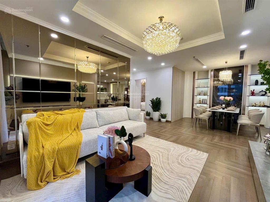 Căn bán 1n  5,2 tỷ 2n  6,650 tỷ 3n  8,8 tỷ 4n  19 tỷ căn đập thông 192m2 có 02 slot oto