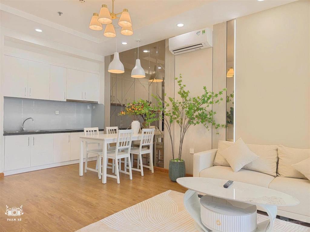 Bán căn 1pn  53m2 tòa t08 timescity  giá chỉ 5 tỷ hơn.  0914 390 ***