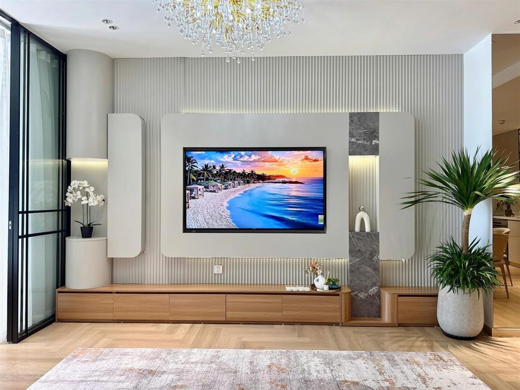 Căn bán 1n  4,5 tỷ 2n  6 tỷ 3n  8,5 tỷ 4n  14,5 tỷ, căn đập thông 192m2 có 02 slot ô tô hầm