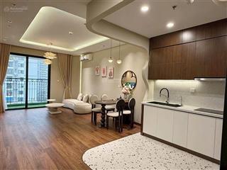 Chính chủ bán căn 2pn  76m2  có slot oto để hầm times city  giá chỉ 7 tỷ