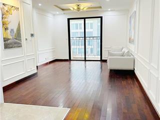 Cắt lỗ 3 tỷ  chính chủ bán nhanh căn góc 3pn ~ 110m2 có slot oto  giá chỉ 10 tỷ hơn