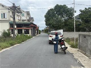 Đất đẹp phường vinh lộc 117 m2 hướng đông nam mặt đường liên xã