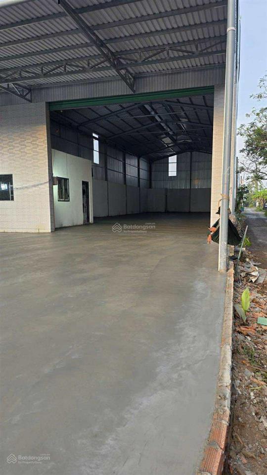 Cho thuê kho 350 m2 mới xây đường võ văn kiệt