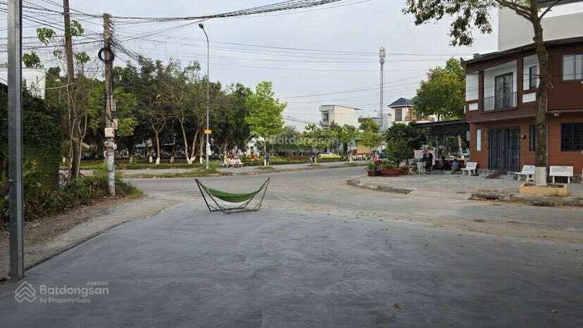 Cho thuê kho 350 m2 mới xây đường võ văn kiệt