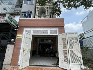 Cho thuê nhà sd 500 m2 mặt tiền nguyễn văn cừ tiện văn phòng 25 triệu