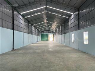 Cho thuê kho 850 m2 mặt tiền nguyễn văn linh có sân rộng