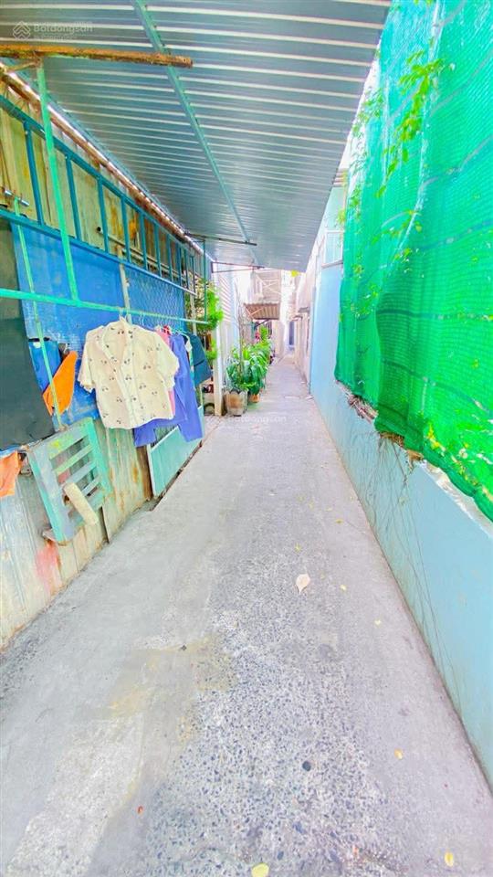 Bán nhà 1 lầu đường nguyễn việt hồng 1,55 tỷ