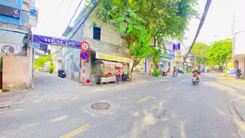 Bán nhà 1 lầu đường nguyễn việt hồng 1,55 tỷ