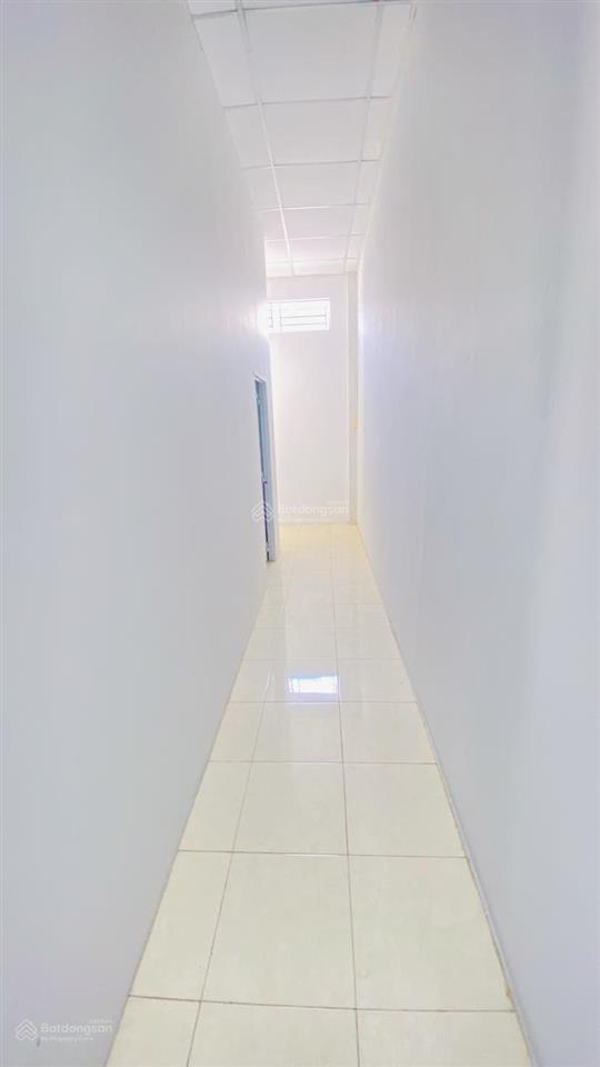 Bán nhà 1 lầu đường nguyễn việt hồng 1,55 tỷ