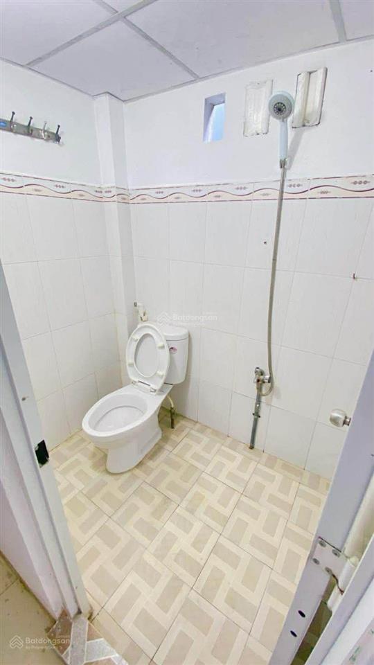 Bán nhà 1 lầu đường nguyễn việt hồng 1,55 tỷ