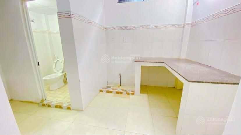 Bán nhà 1 lầu đường nguyễn việt hồng 1,55 tỷ