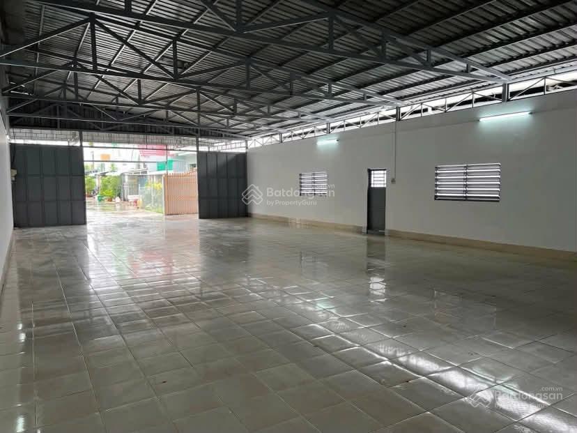 Cho thuê kho 200 m2 gần lotte tiện chứa hàng 10 triệu
