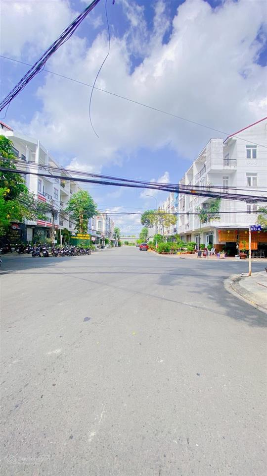 Cho thuê nhà 6 phòng ngủ khu long thịnh có nội thất 13 triệu