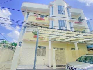 Cho thuê biệt thự 600 m2 gần vincom tiện văn phòng 35 triệu