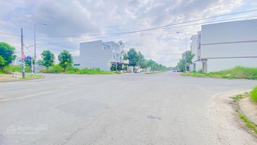 Cho thuê kho 200 m2 gần xe ford tiện chứa hàng 11 triệu