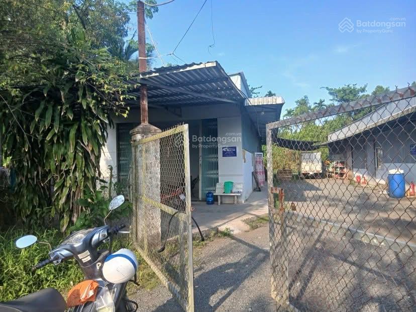 Cho thuê 1.200 m2 kho và đất mặt tiền quốc lộ 61c giá 15 triệu