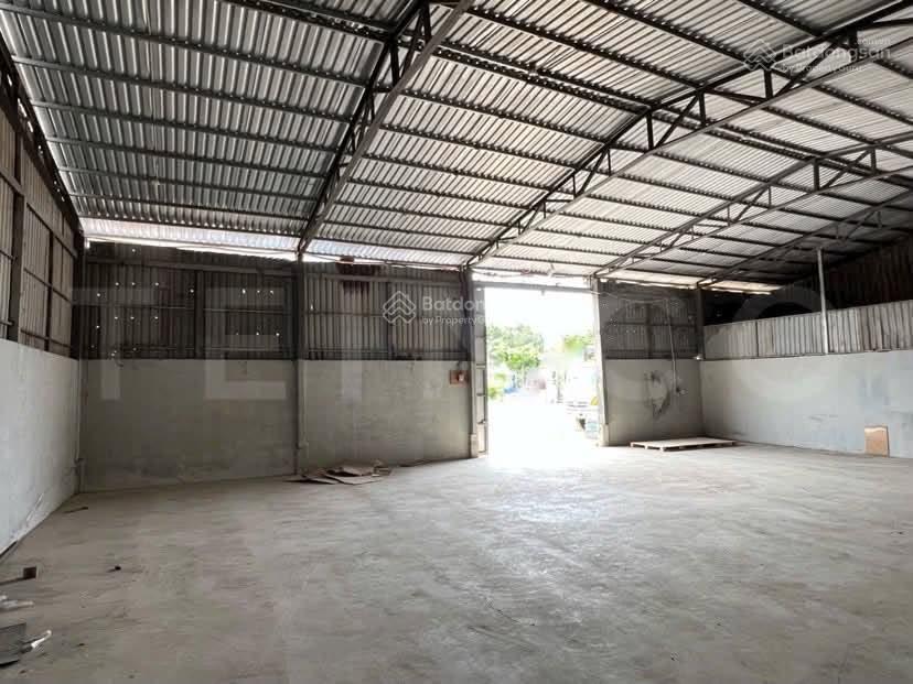 Cho thuê kho 200 m2 nguyễn văn linh có điện 3 pha 12 triệu