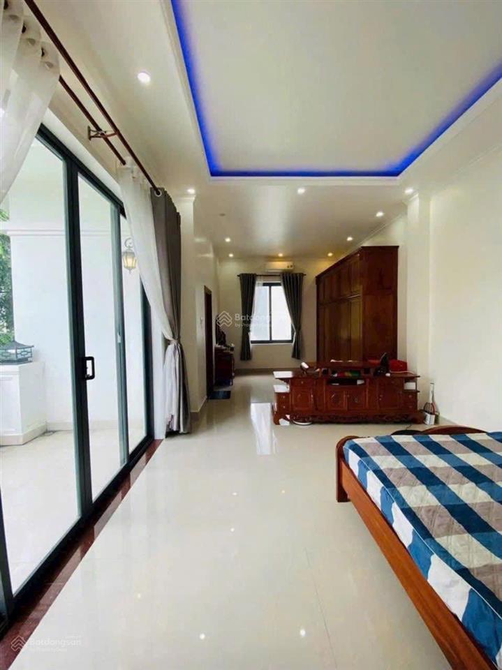 Cho thuê biệt thự góc 2 mặt tiền khu nam cần thơ 20 triệu