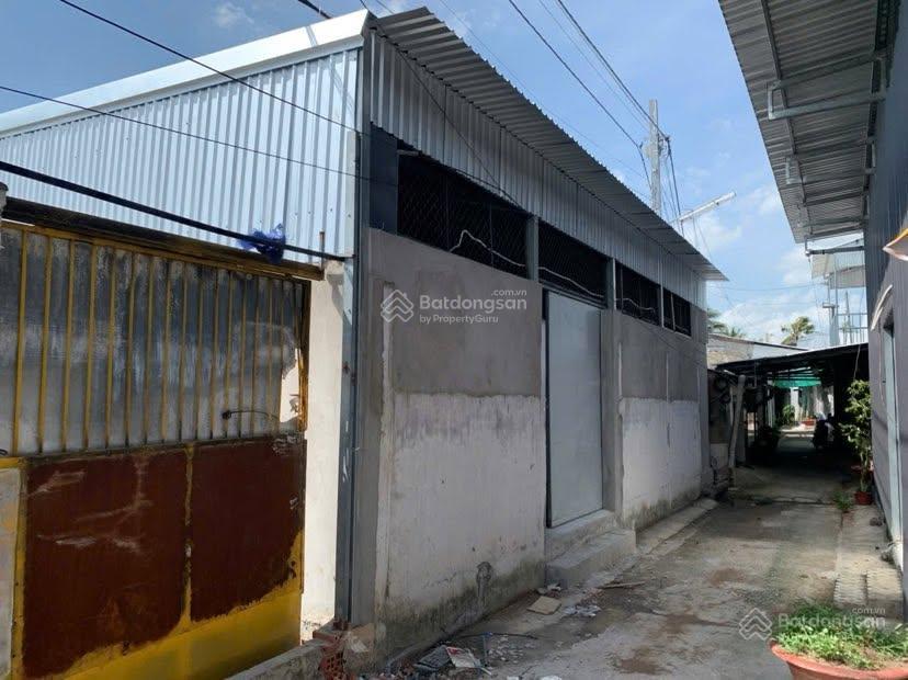 Cho thuê kho 234 m2 kế cầu cần thơ 12 triệu tiện công ty