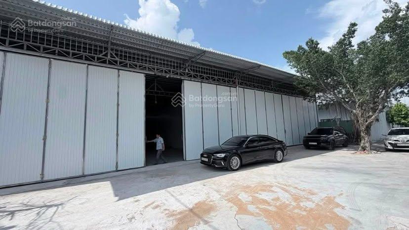 Cho thuê kho 500m2 mặt tiền nguyễn văn linh có điện 3 pha