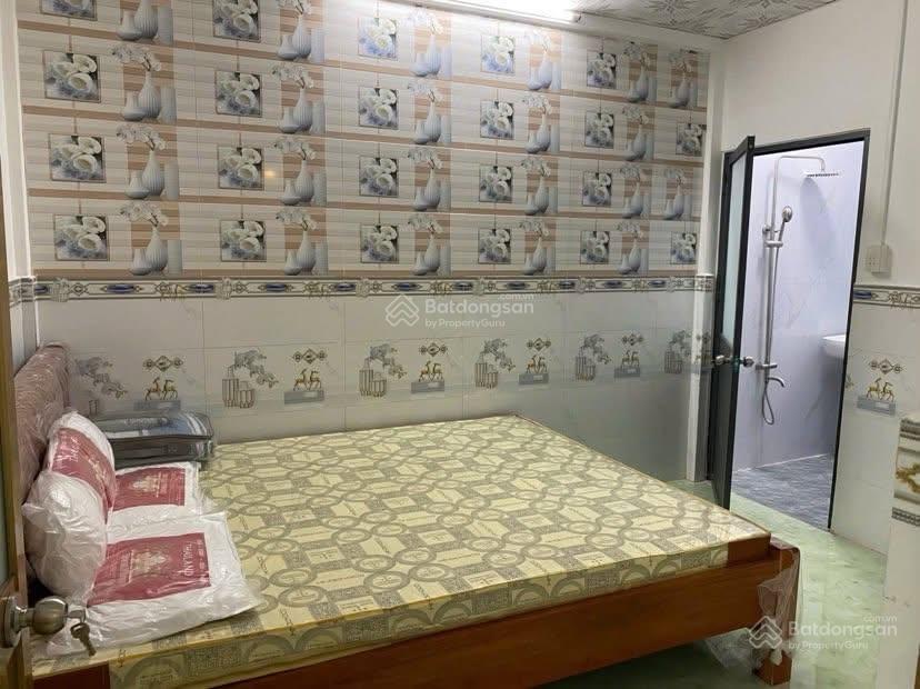 Bán nhà 236 m2 trần vĩnh kiết sân rộng mới sửa 3,95 tỷ