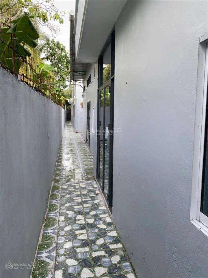 Bán nhà 236 m2 trần vĩnh kiết sân rộng mới sửa 3,95 tỷ