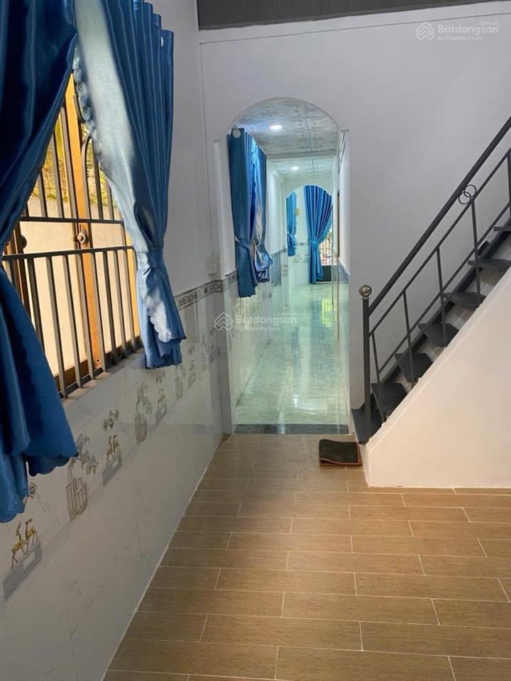 Bán nhà 236 m2 trần vĩnh kiết sân rộng mới sửa 3,95 tỷ