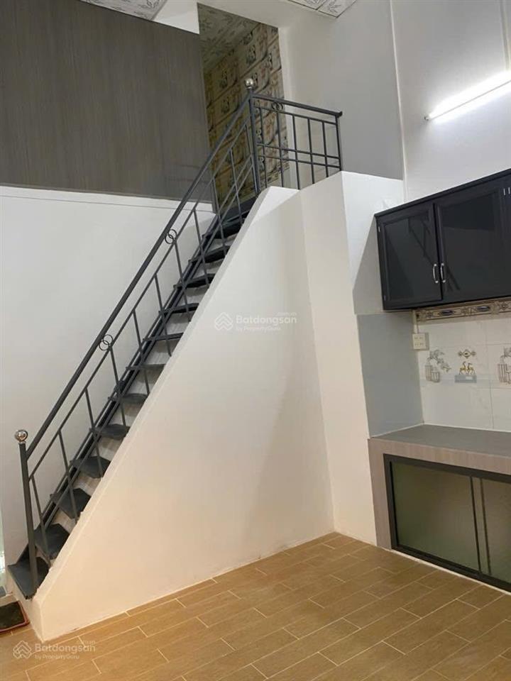 Bán nhà 236 m2 trần vĩnh kiết sân rộng mới sửa 3,95 tỷ