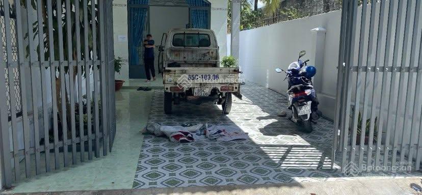 Bán nhà 236 m2 trần vĩnh kiết sân rộng mới sửa 3,95 tỷ