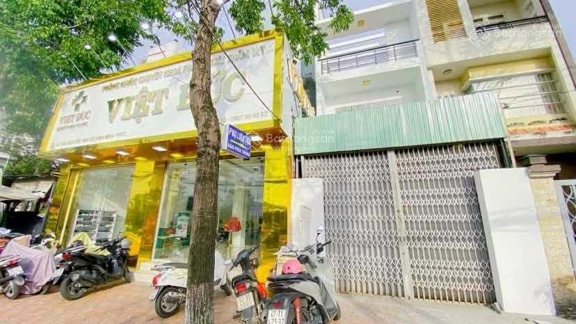 Cho thuê nhà 3 tầng mặt tiền nguyễn văn cừ tiện văn phòng 17 triệu