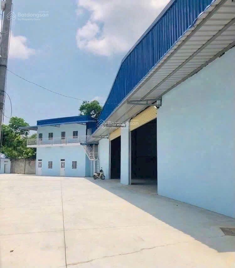 Cho thuê kho 2.200 m2 mặt tiền quốc lộ 61c giá 70 triệu