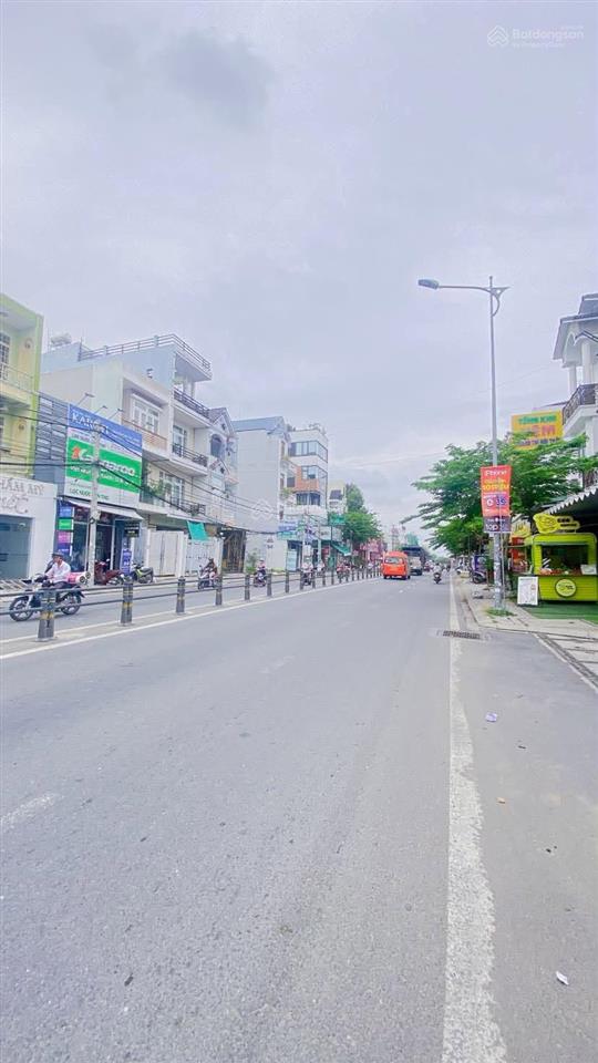 Cho thuê nhà 4 tầng mặt tiền trần hoàng na 22 triệu/th