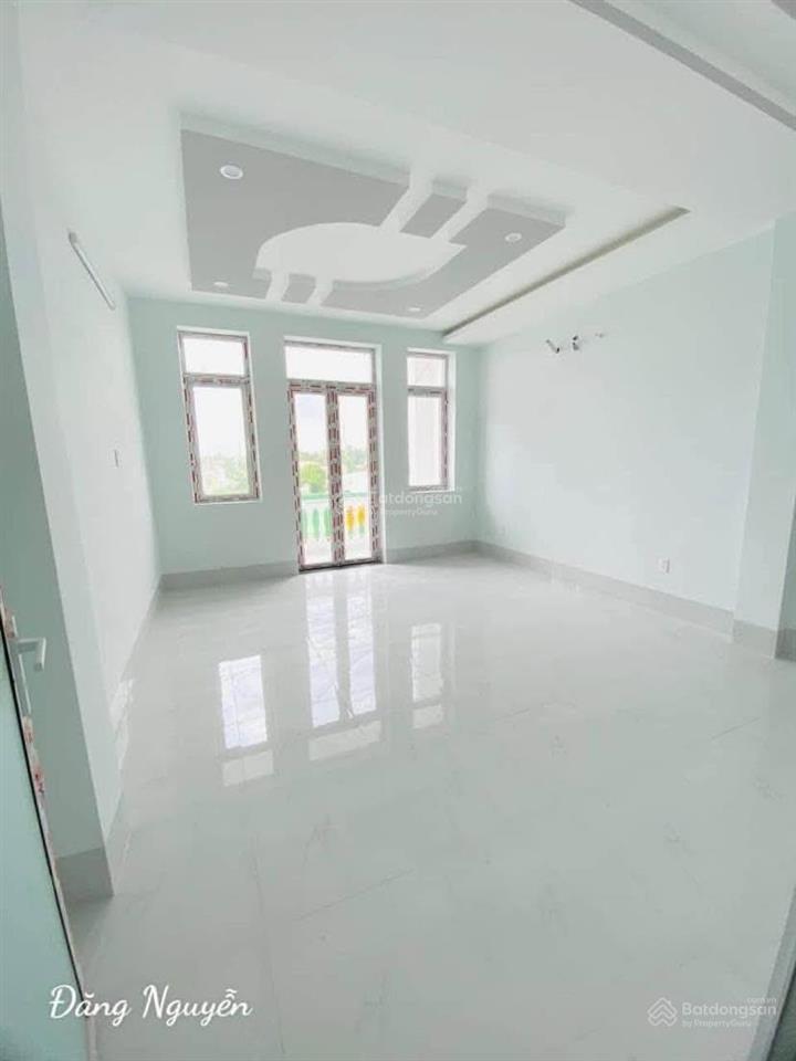 Cho thuê nhà 4 tầng mặt tiền trần hoàng na 22 triệu/th