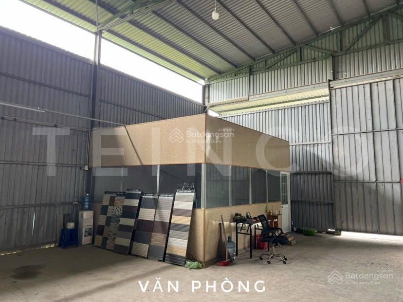 Cho thuê kho 1.050 m2 quốc lộ 1a có văn phòng 25 triệu