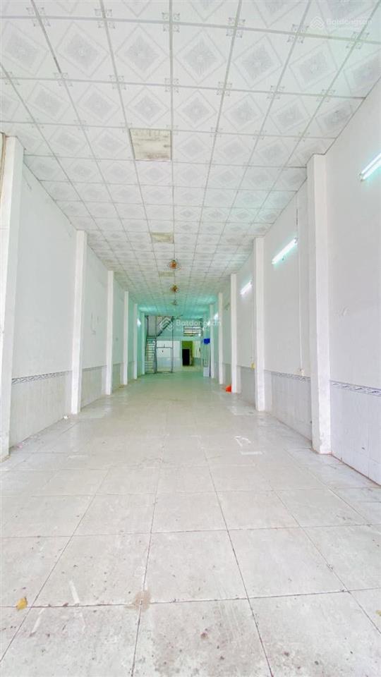 Cho thuê nhà sd 750 m2 mặt tiền nguyễn văn linh 22 triệu