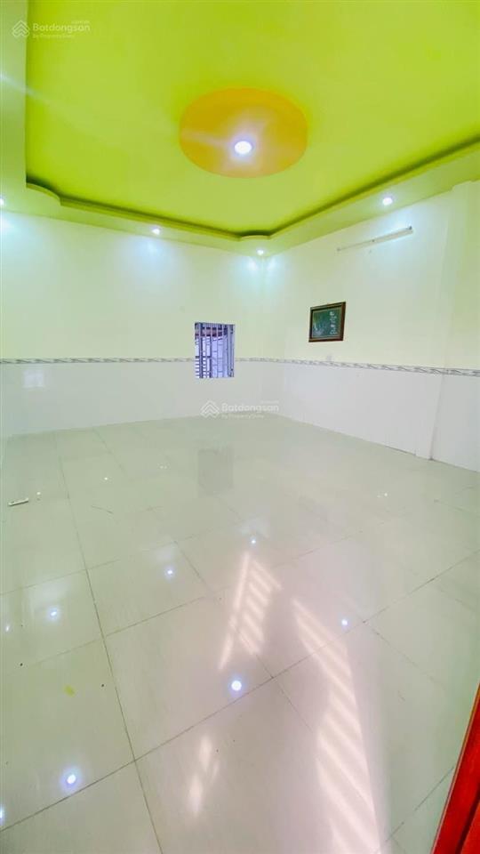 Cho thuê nhà sd 750 m2 mặt tiền nguyễn văn linh 22 triệu