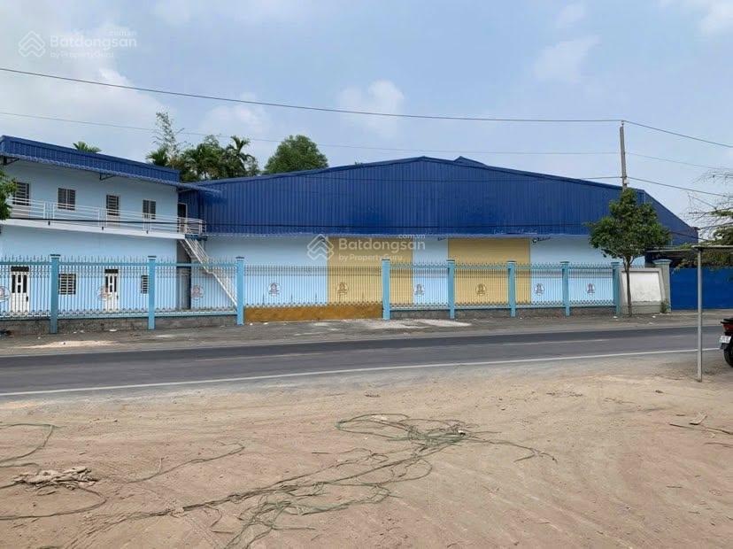 Cho thuê kho 2.200 m2 mặt tiền quốc lộ 61c giá 70 triệu