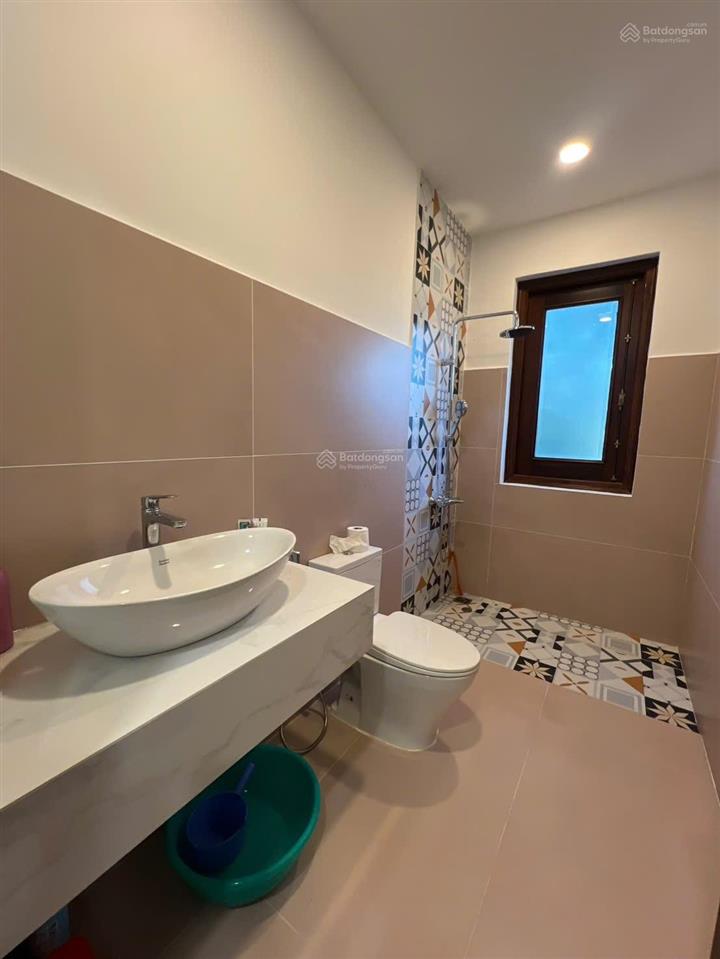 Bán nhà đẹp hà quang 2 nha trang đối diện công viên. đường số 12a