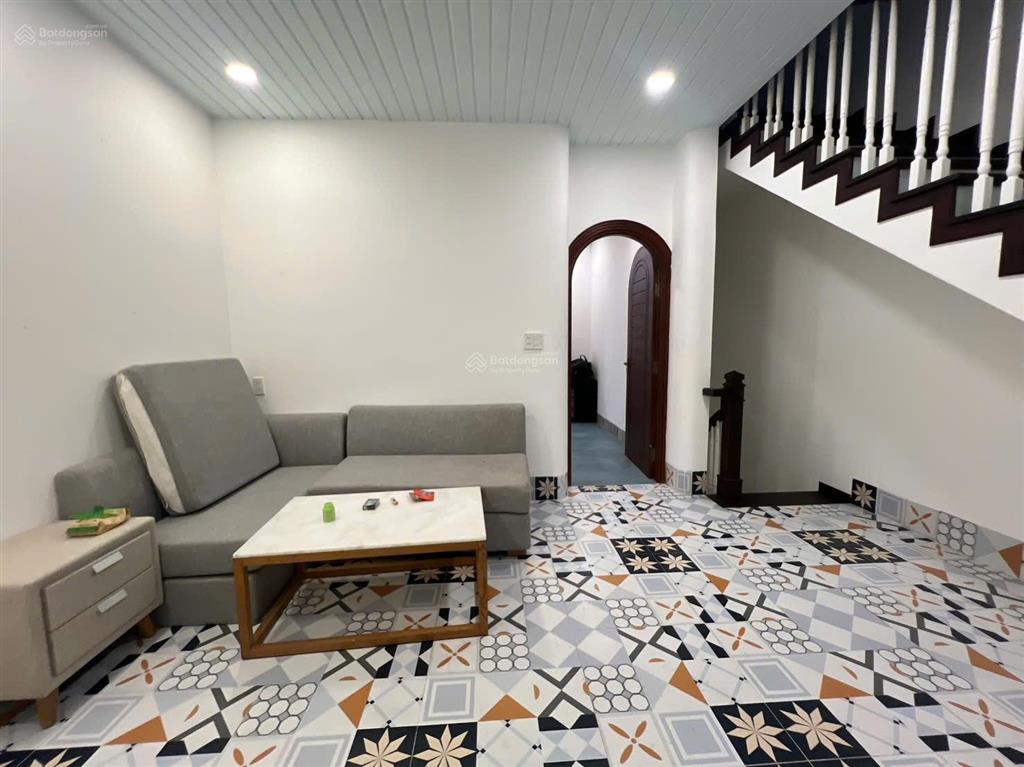 Bán nhà đẹp hà quang 2 nha trang đối diện công viên. đường số 12a