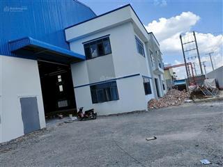 Căn cho thuê nhà xưởng 6700m2, khu vực đức hòa, long an