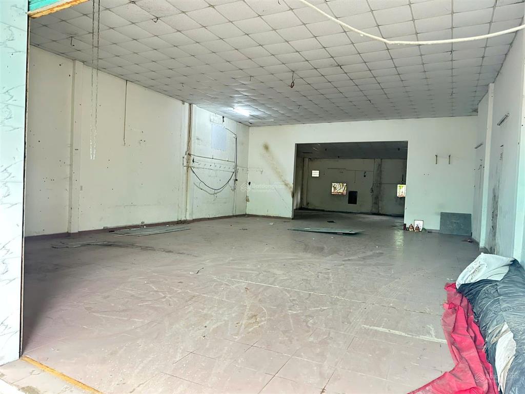 Cần cho thuê nhà xưởng cn 200m2, ql22 lê thị hà