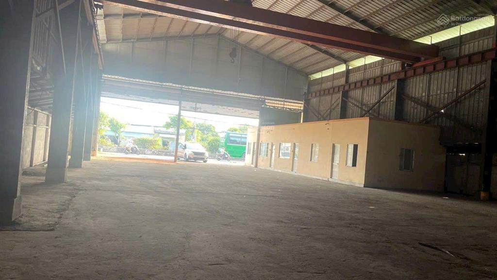 Cho thuê nhà xưởng, xưởng 1500m khu vực hóc môn