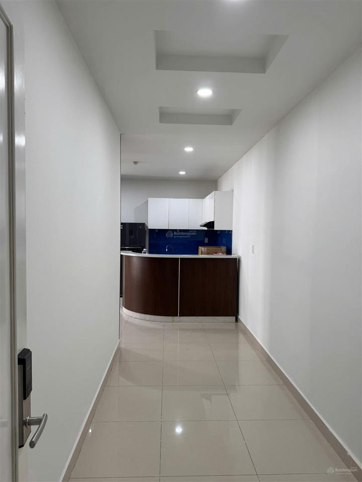 Cho thuê căn hộ vũng tàu melody 108m2 2pn tầng cao view đẹp giá 10 triệu/tháng, 0901 681 ***
