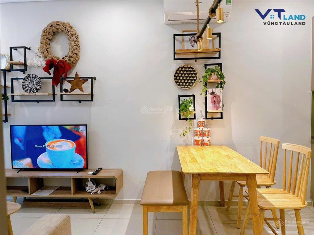 Bán gấp căn 2 pn tầng 4 vip thang riêng, the sóng vt 2,35 tỷ 0901 681 *** thủy võ