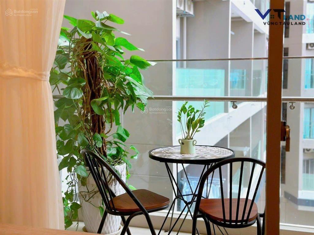 Bán gấp căn 2 pn tầng 4 vip thang riêng, the sóng vt 2,35 tỷ 0901 681 *** thủy võ