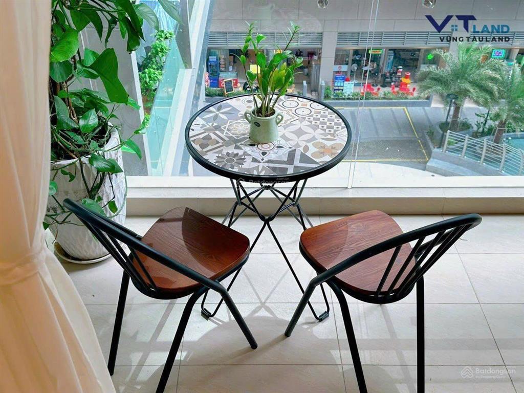 Bán gấp căn 2 pn tầng 4 vip thang riêng, the sóng vt 2,35 tỷ 0901 681 *** thủy võ