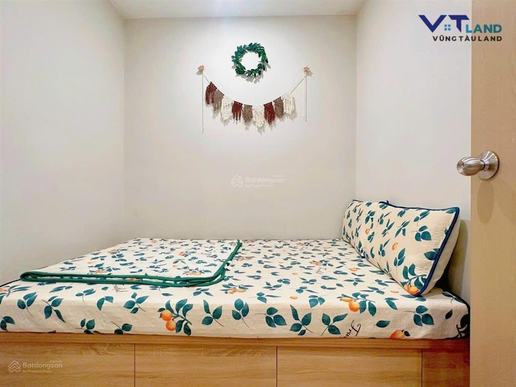 Bán gấp căn 2 pn tầng 4 vip thang riêng, the sóng vt 2,35 tỷ 0901 681 *** thủy võ