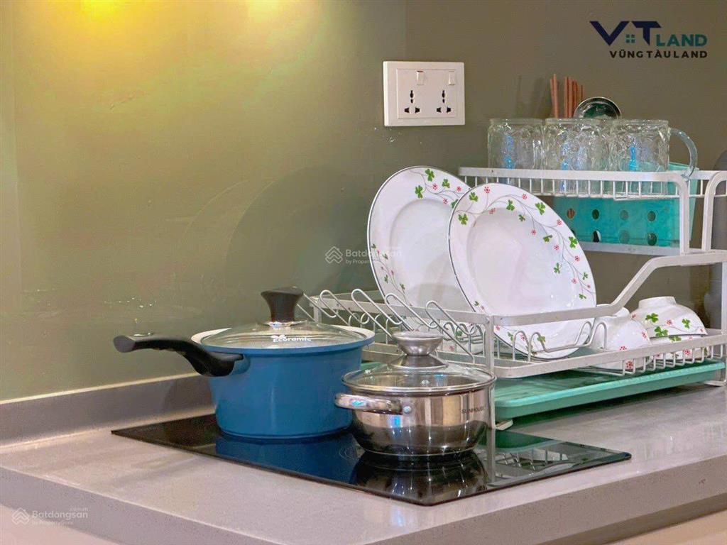 Bán gấp căn 2 pn tầng 4 vip thang riêng, the sóng vt 2,35 tỷ 0901 681 *** thủy võ
